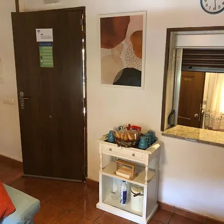 Apartamento Estudio De 50M2, Todo Exterior Y Con Patio, Ideal Para Parejas, Familias Con Ninos Pequenos Y Para Hospedajes De Largas Estancias, Con Techo Abuhardillado Y Una De Las Mejores Vistas De Tolède Extérieur photo