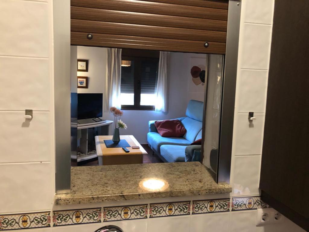 Estudio De 50m2, Todo Exterior Y Con Patio, Ideal Parejas, Familias Con Ninos Pequenos Y De Largas Estancias, Con Techo Abuhardillado Y De Mejores Vistas De Appartement